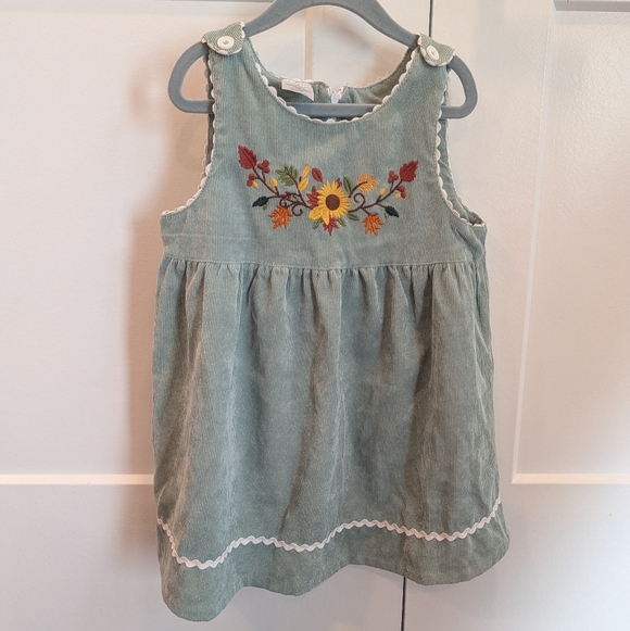 Other - Girls Green Corduroy Jumper  Dress With Embroidered Sunflower Leaf Floral Design